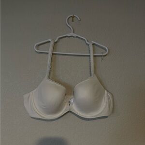 Victoria's Secret White Lace Accent Bra
